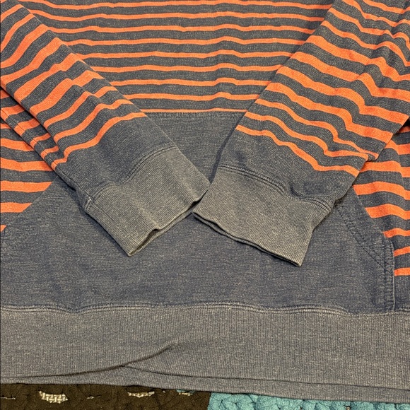 Y2K Quicksilver Beach Hoodie - Picture 3 of 9